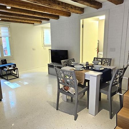 Small Villa With Private Garden البندقية المظهر الخارجي الصورة